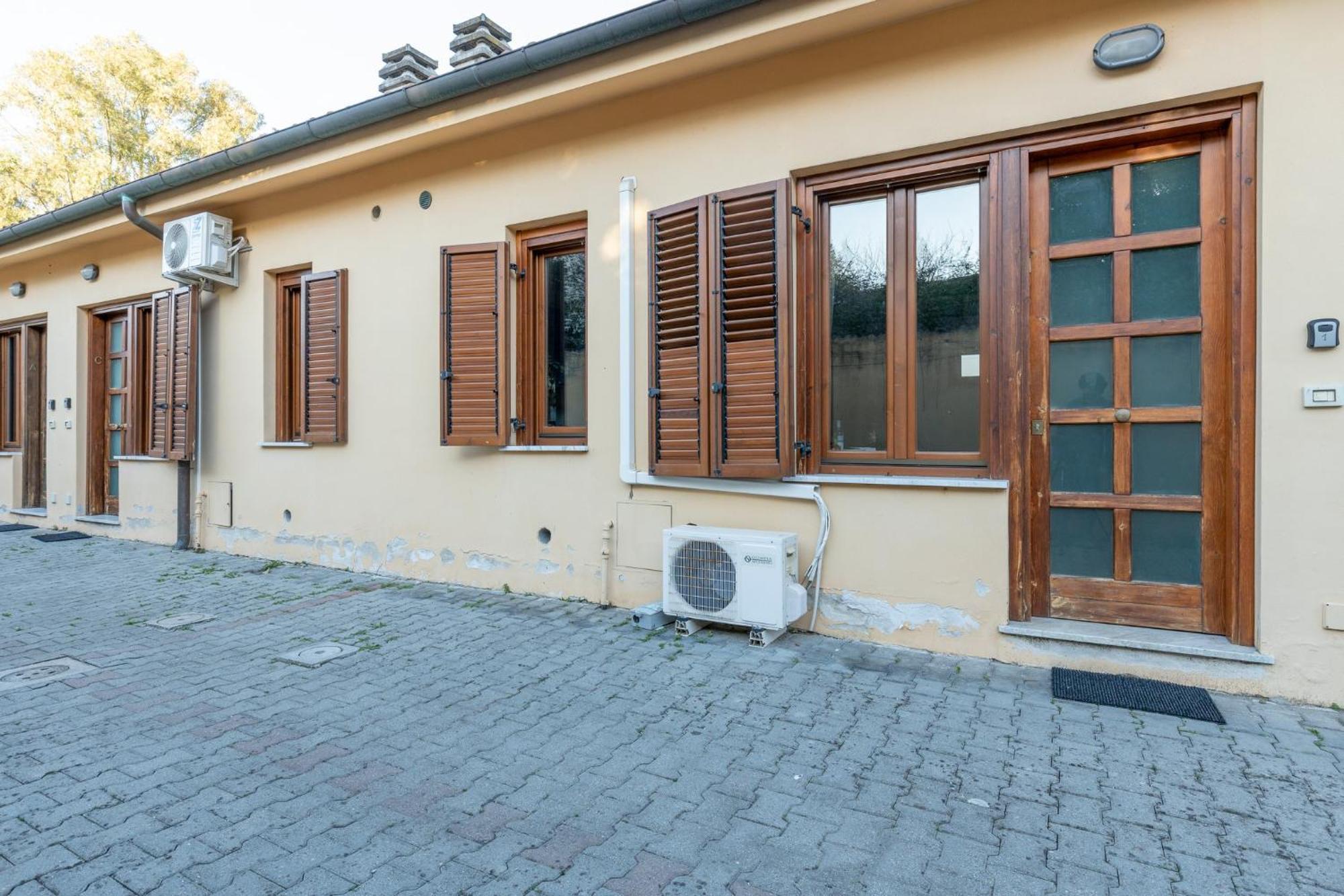 Four Shades Of Pisa Apartments Zewnętrze zdjęcie